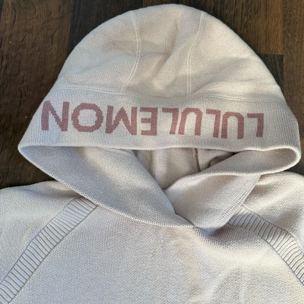 Lululemon Soothe Away Hoodie - Picture 12 of 14